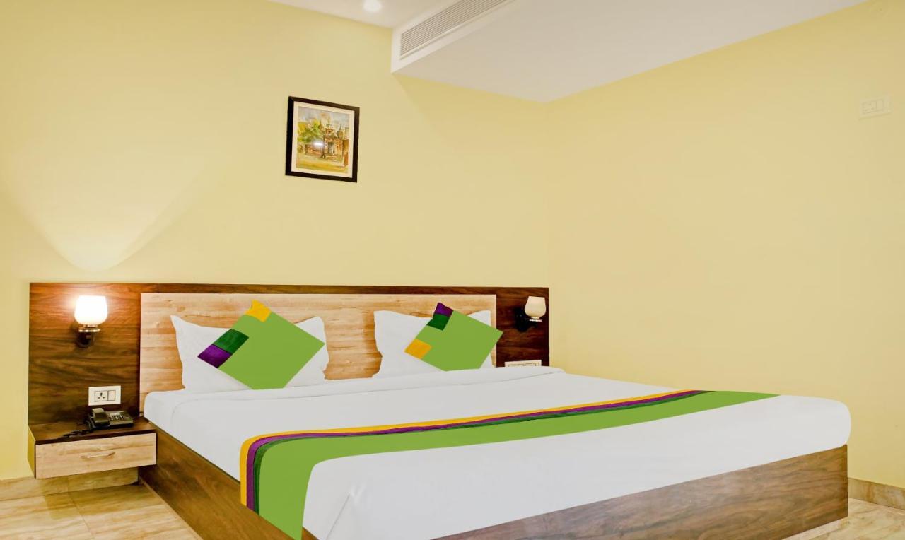 Treebo Trend Gupta Inn Varanasi Ngoại thất bức ảnh