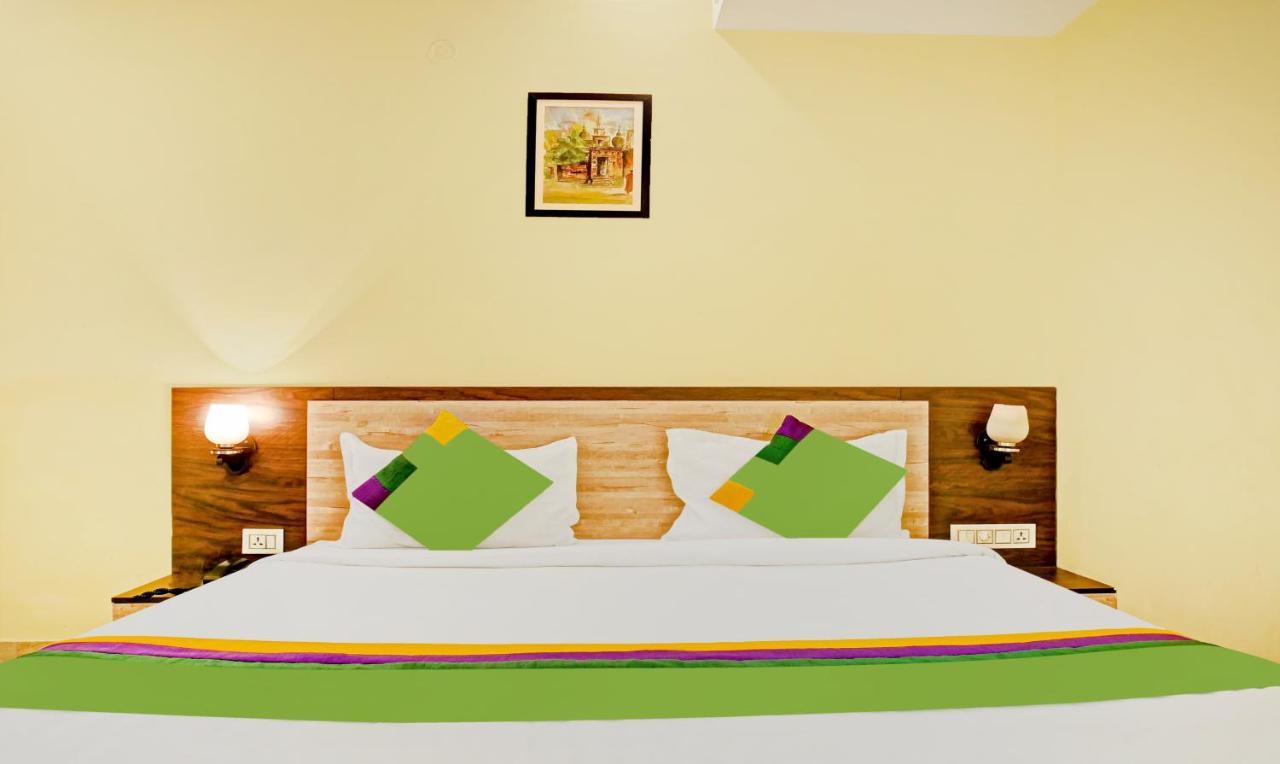 Treebo Trend Gupta Inn Varanasi Ngoại thất bức ảnh