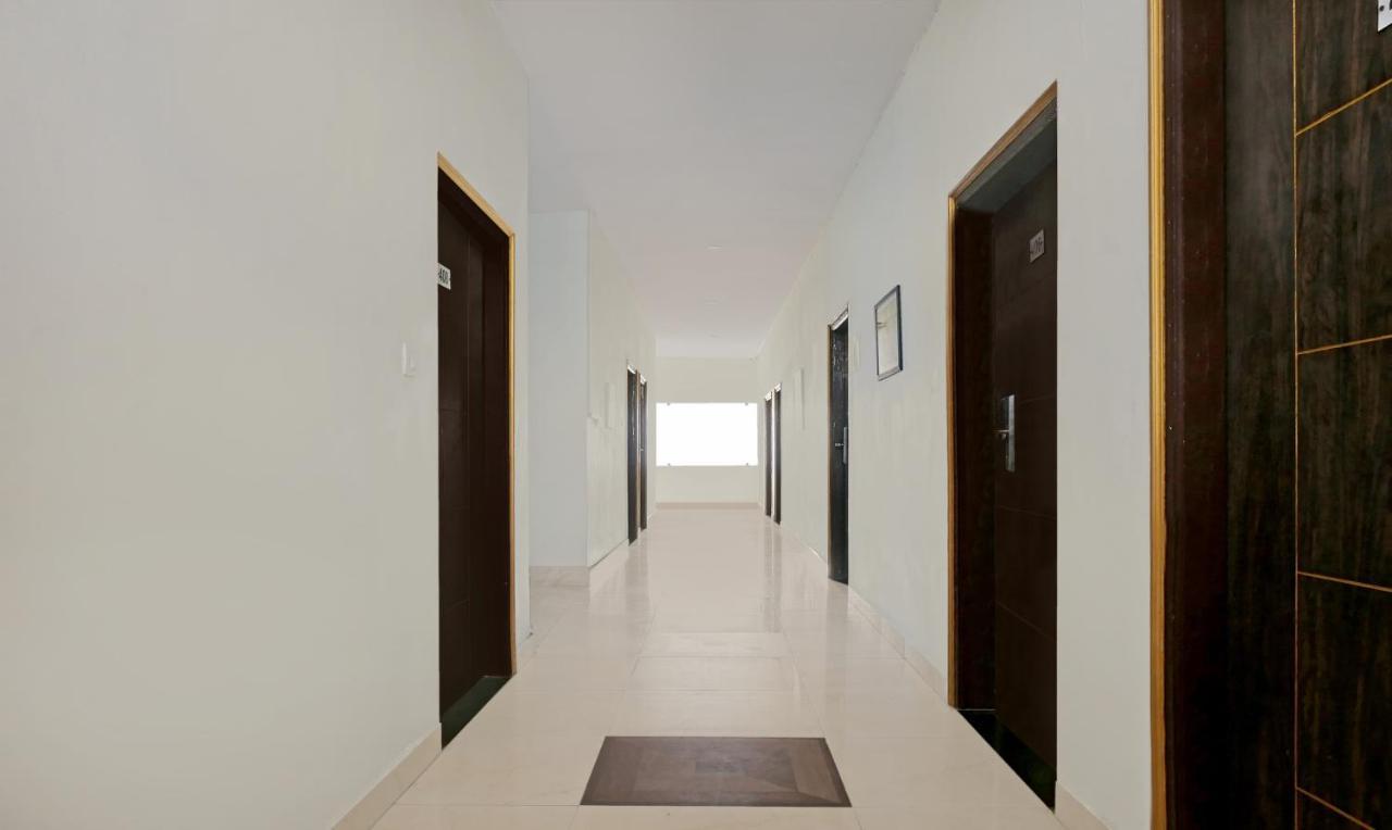 Treebo Trend Gupta Inn Varanasi Ngoại thất bức ảnh