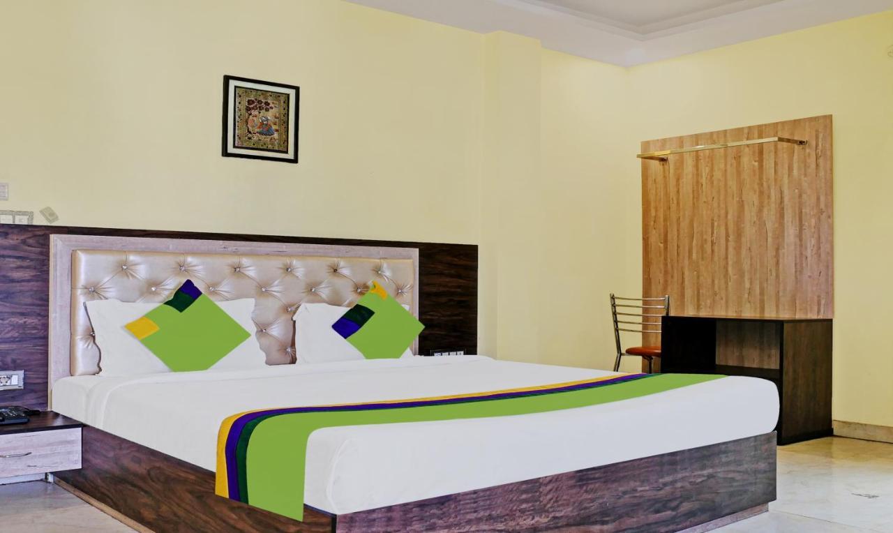Treebo Trend Gupta Inn Varanasi Ngoại thất bức ảnh