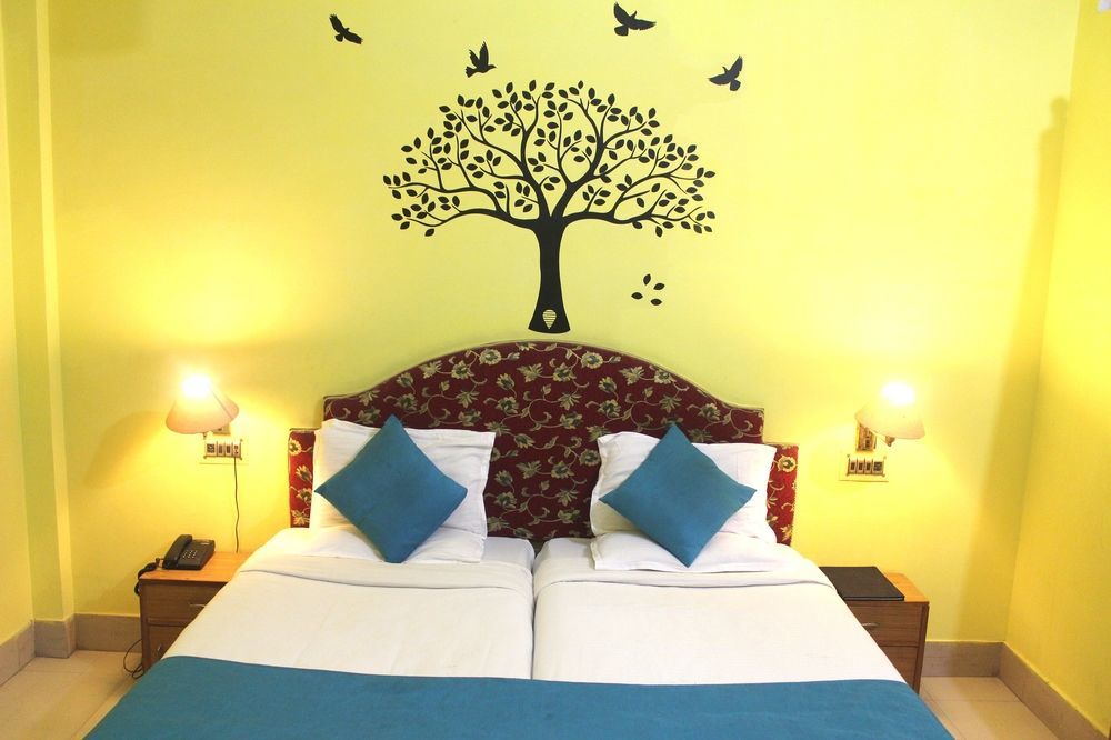 Treebo Trend Gupta Inn Varanasi Ngoại thất bức ảnh