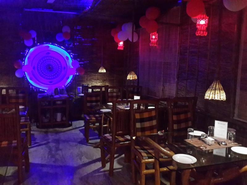 Treebo Trend Gupta Inn Varanasi Ngoại thất bức ảnh